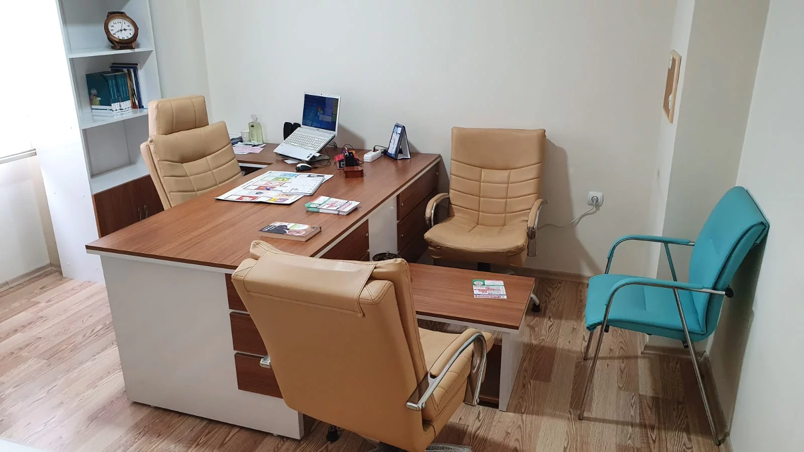 dr-mustafa-ersayan-klinik-5